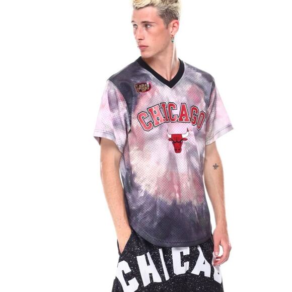 New Mitchell & Ness Chicago Bulls Tie-Dye Mesh Jersey Tee $100 Size Large Retro - Picture 1 of 6
